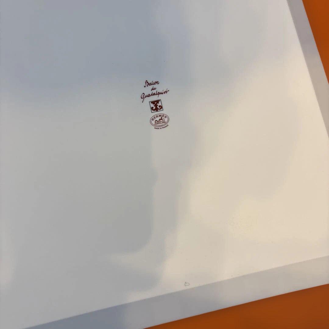 【新品未使用】HERMES スクエアプレート26.5cm