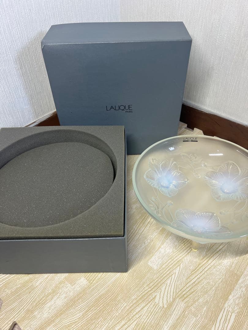 早い者勝ち！！　【⭐︎⭐︎日本限定300個⭐︎⭐︎】　LALIQUE