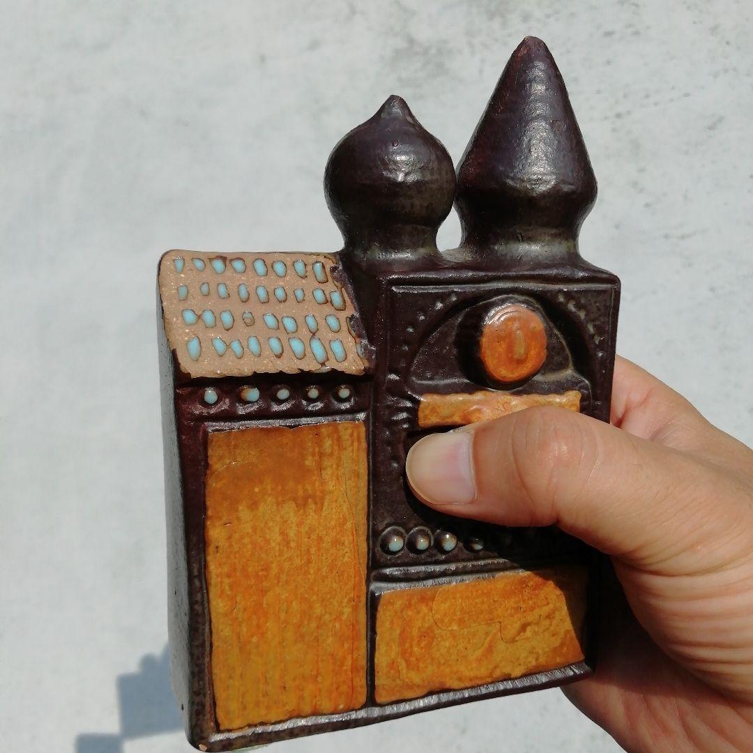 グスタフスベリ Bagdad 4　まるい窓の家 Bertil Vallien