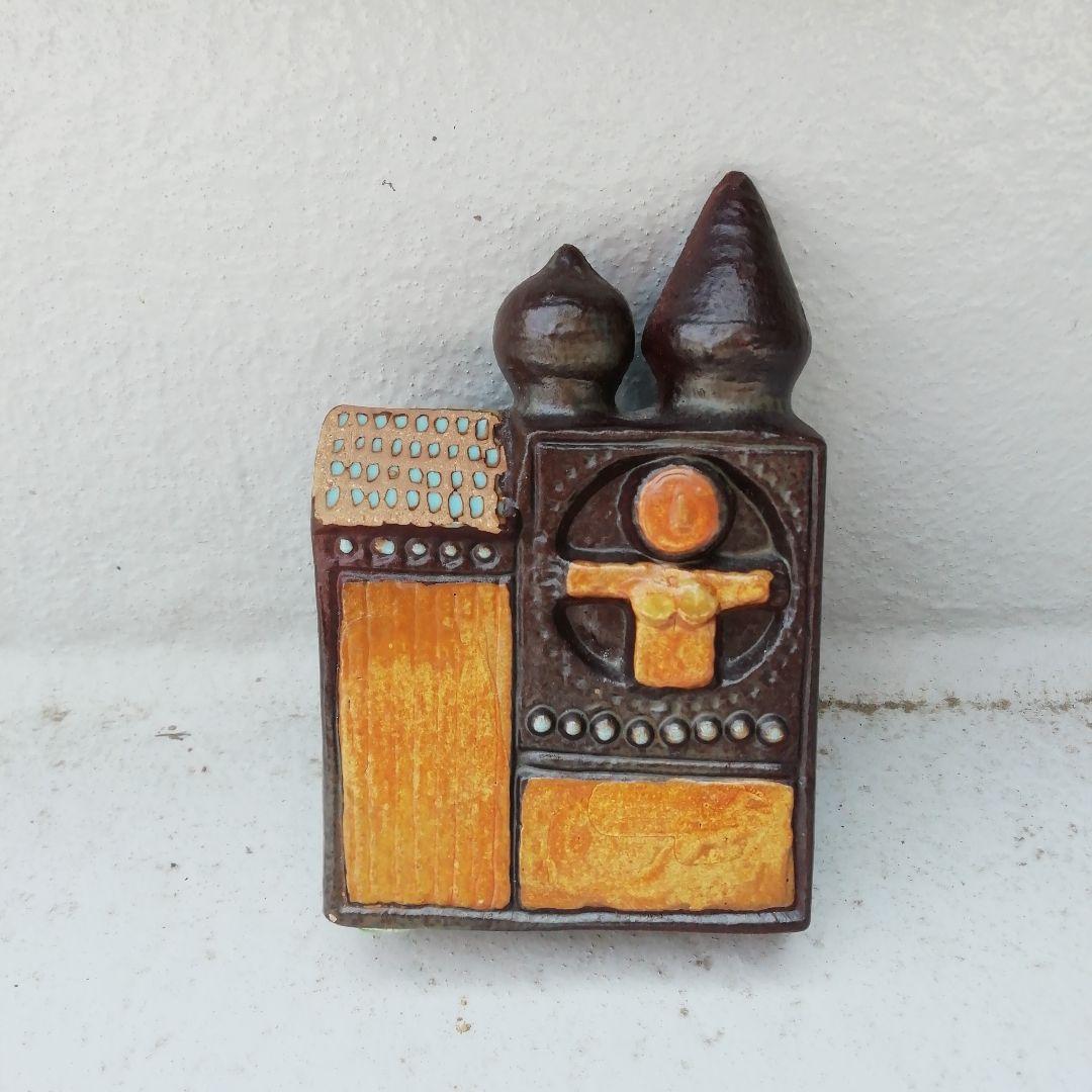 グスタフスベリ Bagdad 4　まるい窓の家 Bertil Vallien