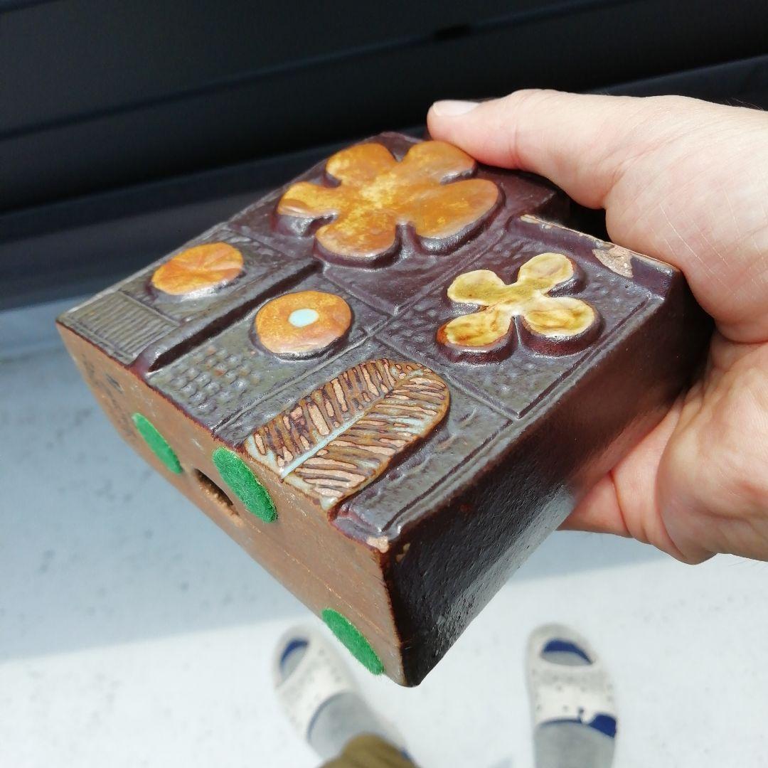 グスタフスベリ Bagdad 4　まるい窓の家 Bertil Vallien