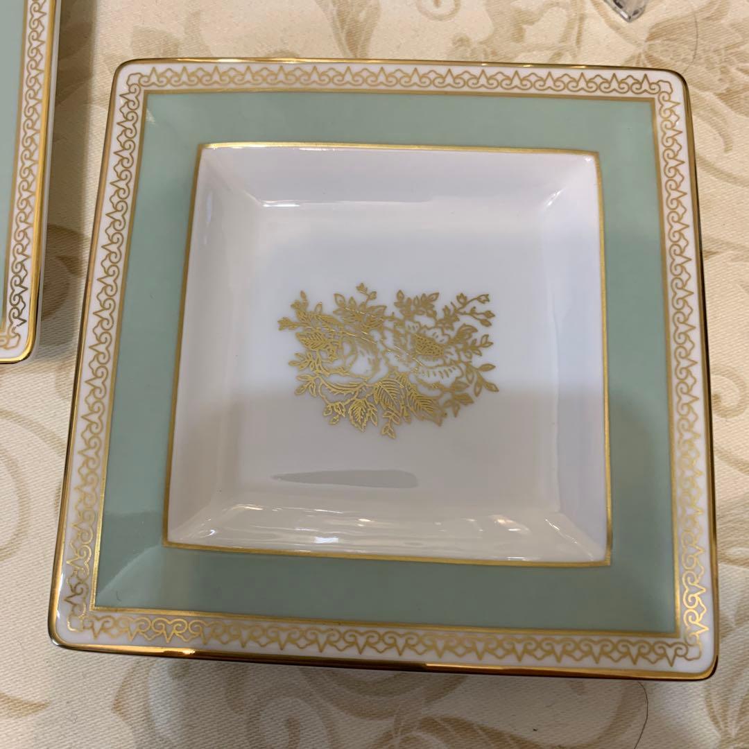 未使用　ウェッジウッド コロンビア　セージグリーン スクエアプレート　トレイ