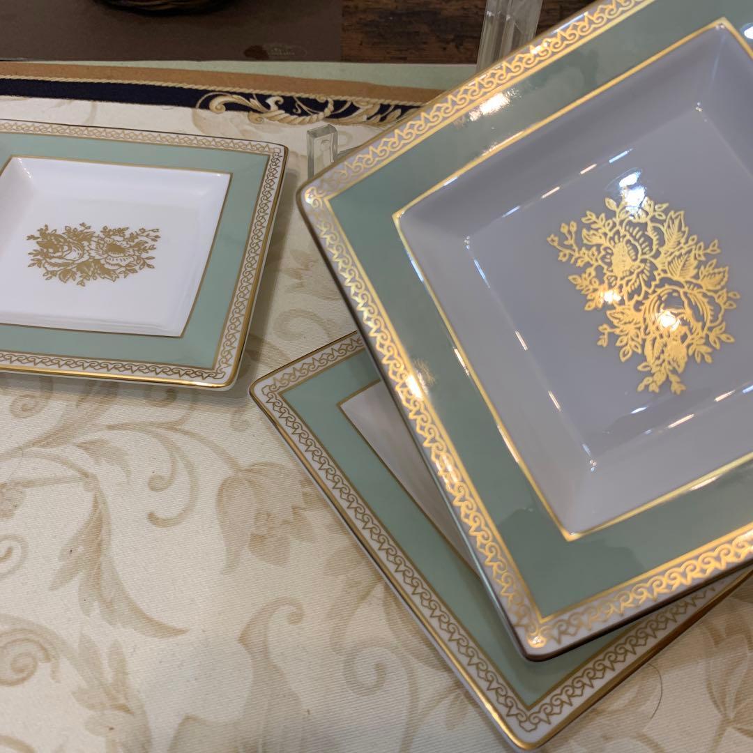 未使用　ウェッジウッド コロンビア　セージグリーン スクエアプレート　トレイ