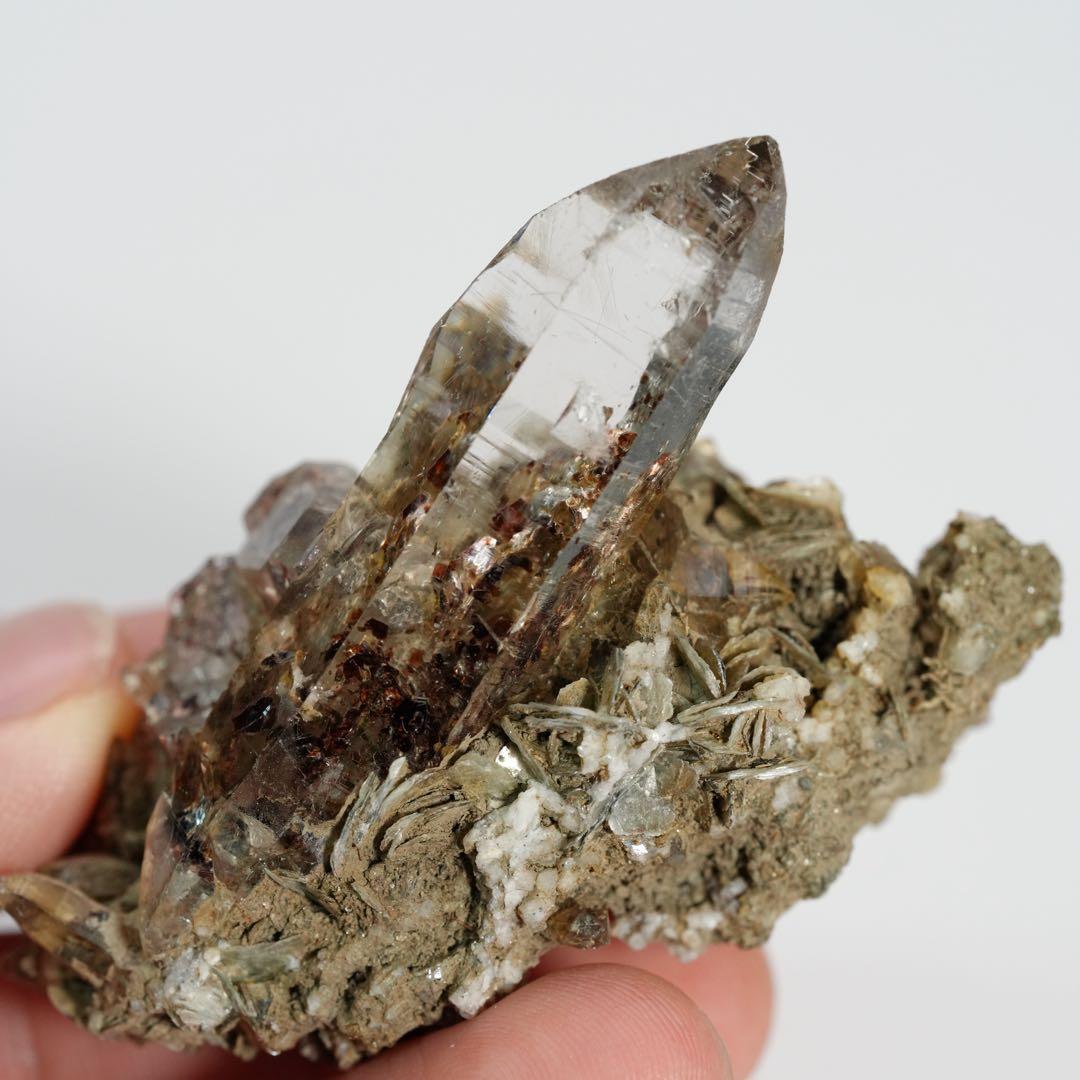 【内包模様が綺麗】バイオタイトinクォーツ 64×34×53mm