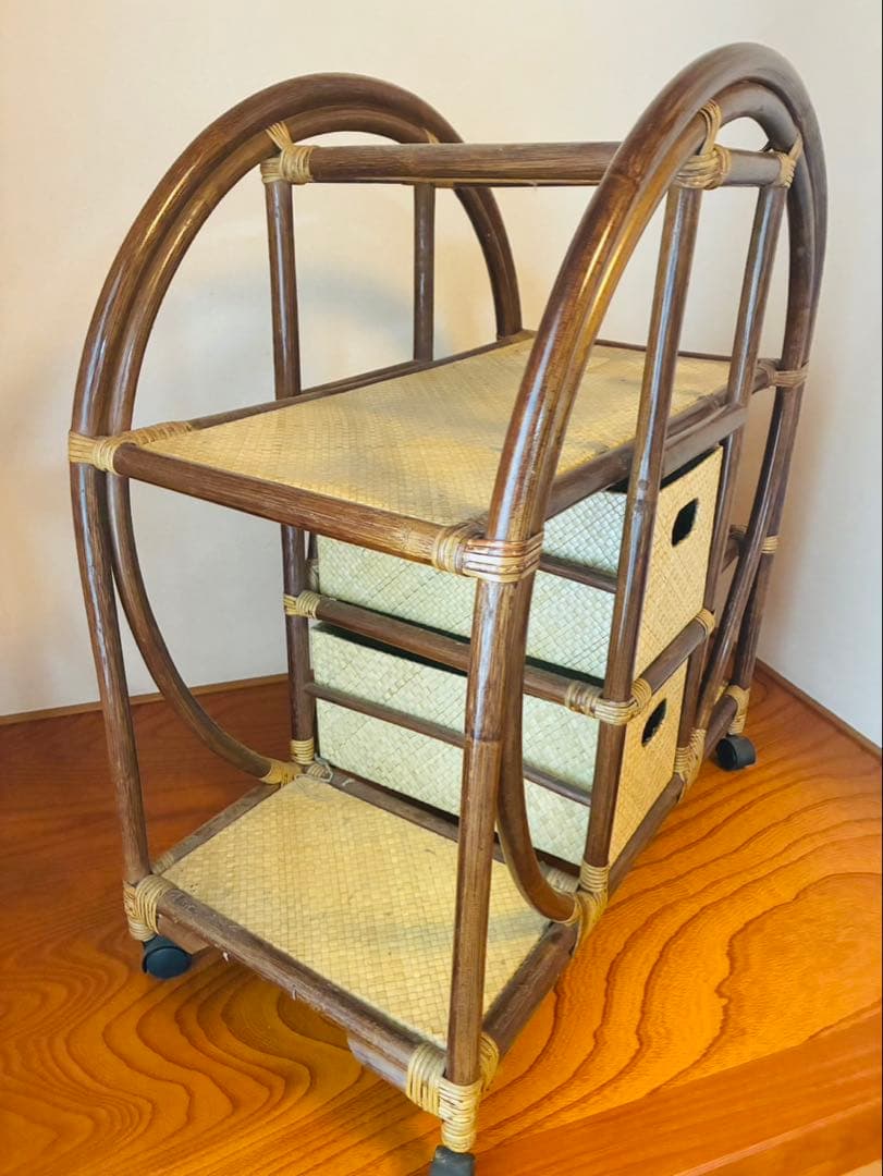 民藝家具 ラタン 陳列棚 飾り棚 チェスト ラック 籐製 木製 押入れ 収納