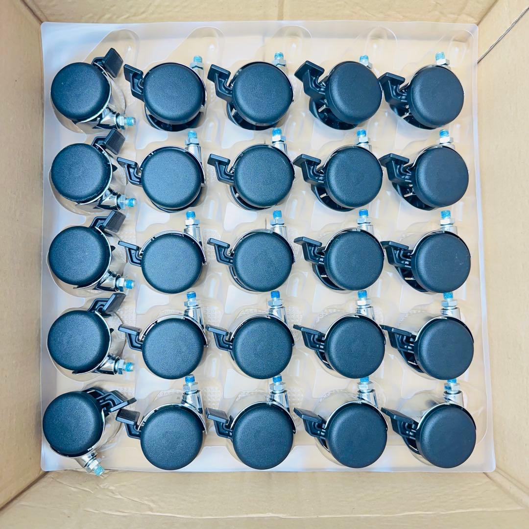 【新品　４個セット！】純正　STABIL USM 　キャスター　ストッパー付き