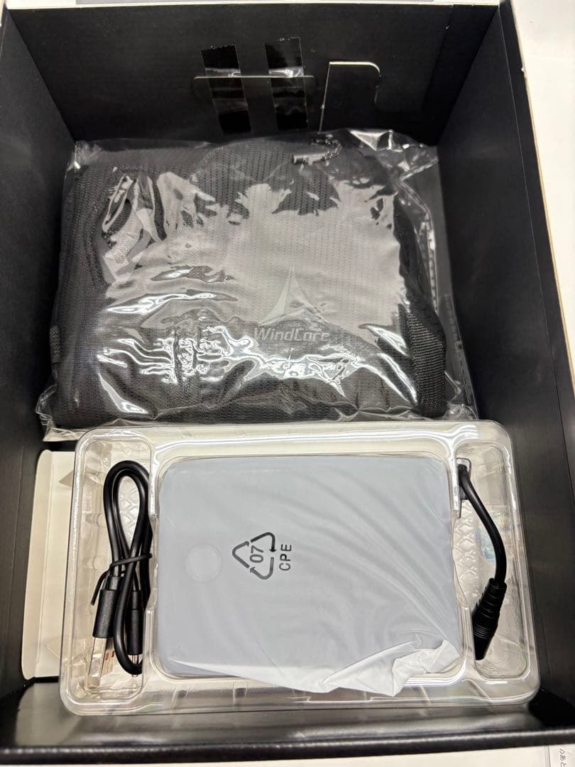 ワークマン WindCore 冷暖房服 PROモデル 35580-01