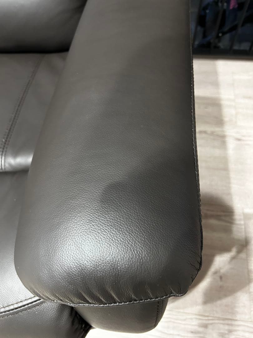 ニトリ　2人掛け　電動リクライニングソファ　Nビリーバ2革DBR ダークブラウン