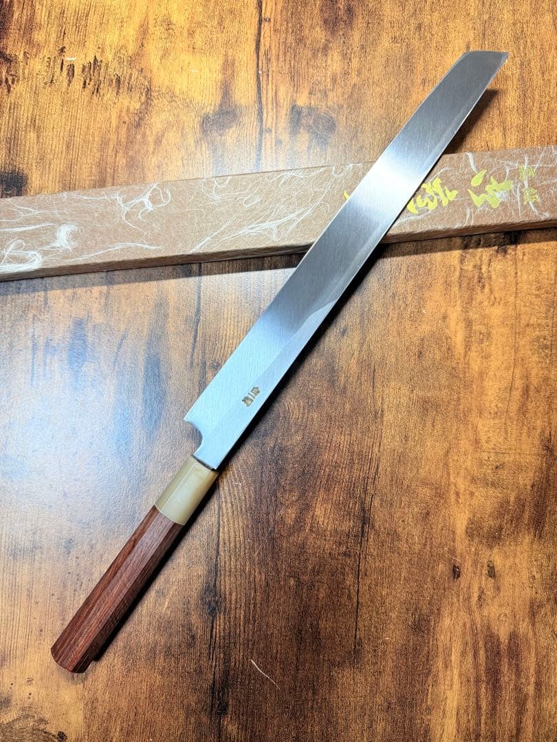 森本光一作　蛸引 先丸　白一鋼 尺　紫檀白水牛八角柄