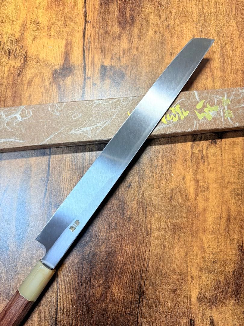 森本光一作　蛸引 先丸　白一鋼 尺　紫檀白水牛八角柄