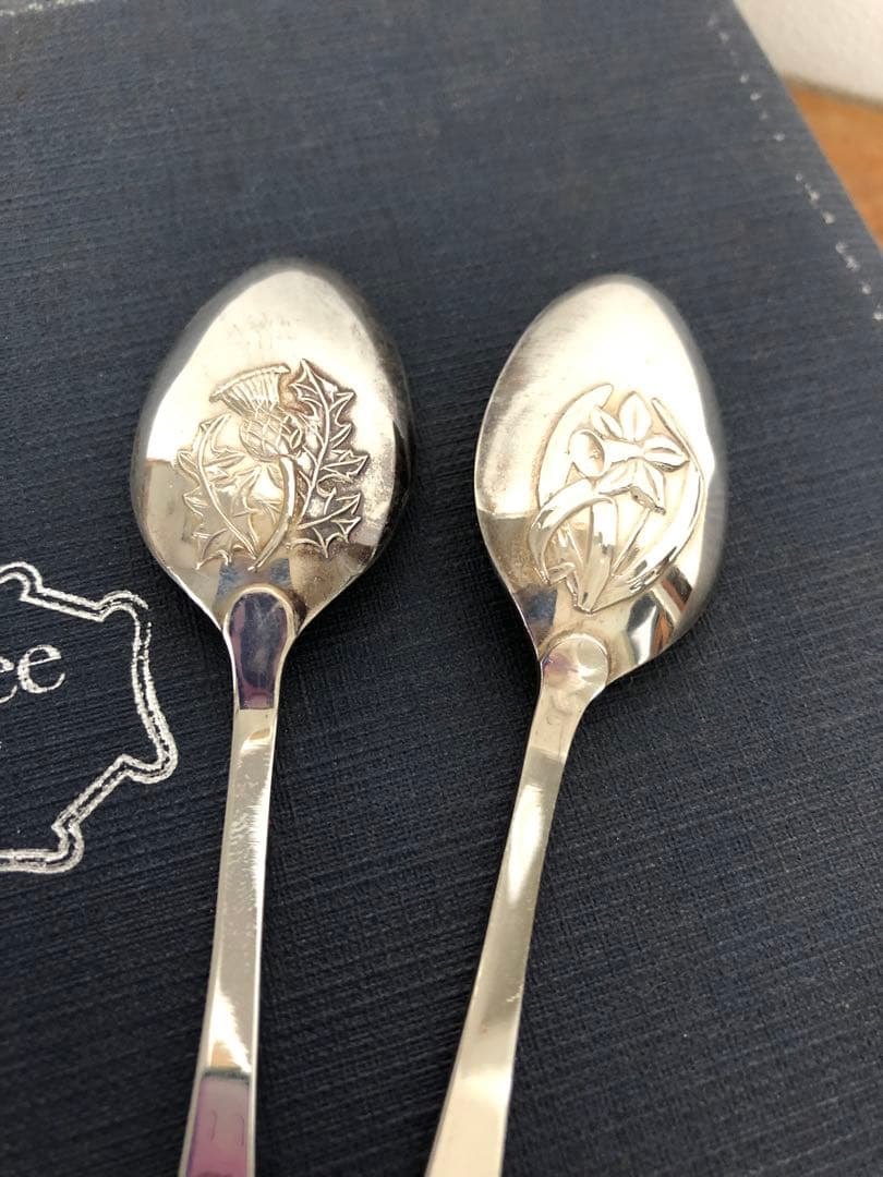ヴィンテージ　マッピン＆ウェッブ　純銀製　記念ホールマーク　4種花柄　スプーン