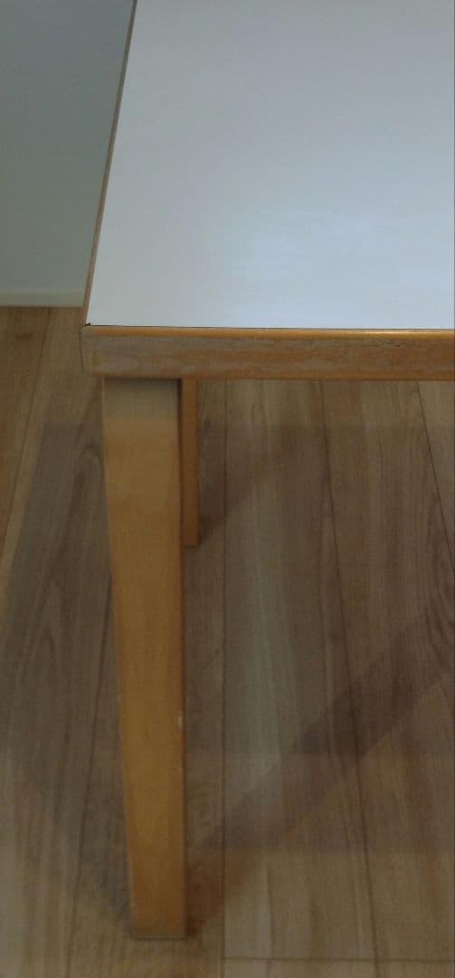 Alvar Aalto（アルヴァ・アアルト）テーブル【ビンテージ】