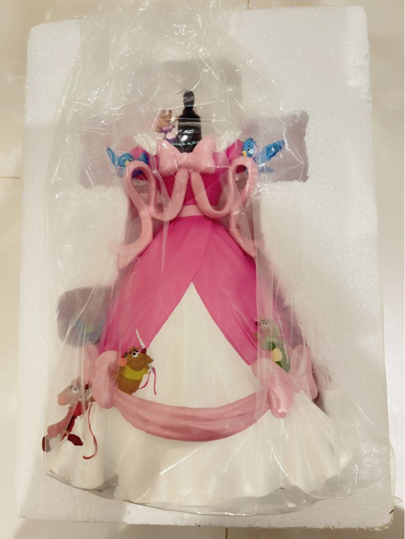 ディズニーシンデレラピンクドレス フィギュア Disney Cinderella