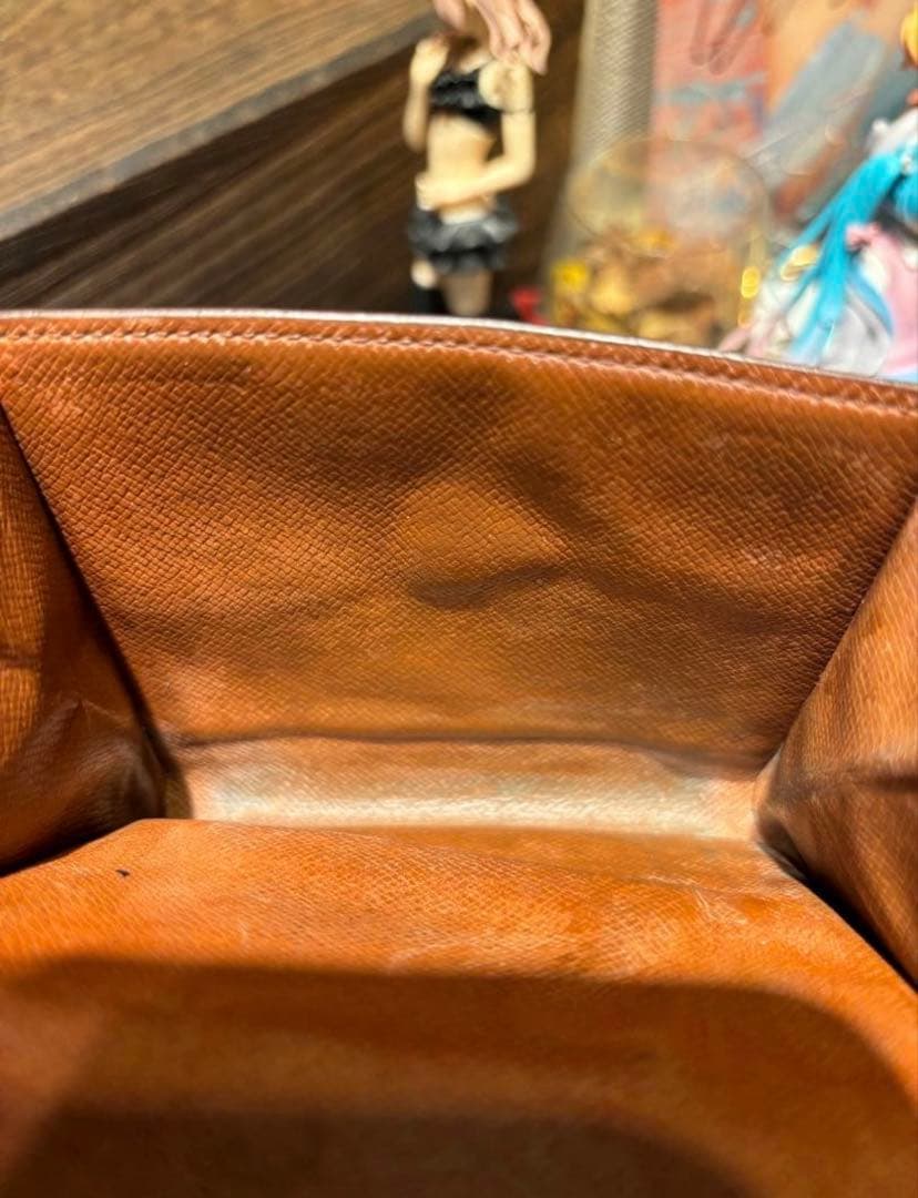 ルイヴィトン モノグラム ポルトカルトクレディ モネ ビエ　財布　二つ折り