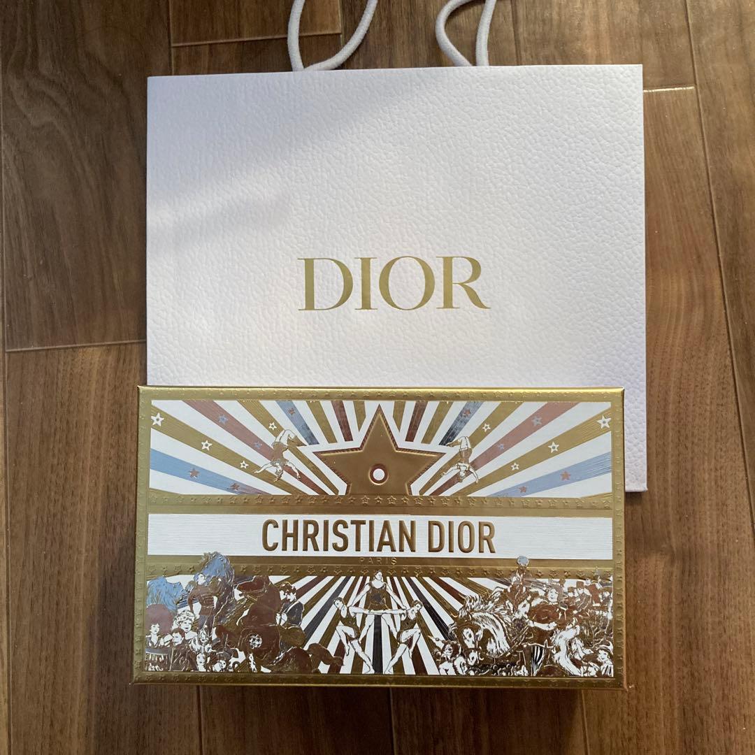 miss Dior ギフトボックス ミニ香水3本セット - メルカリ