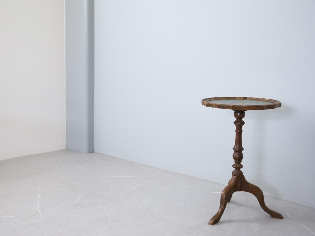 英国アンティーク木製ワインテーブル/サイドテーブル/丸机/飾り棚(89-67-1