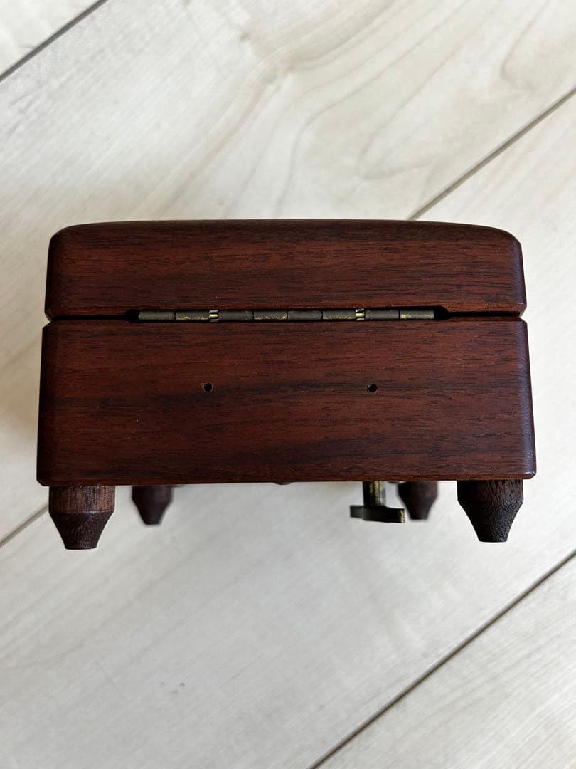 手巻きオルゴール 木製ケース Reuge リュージュオルゴール