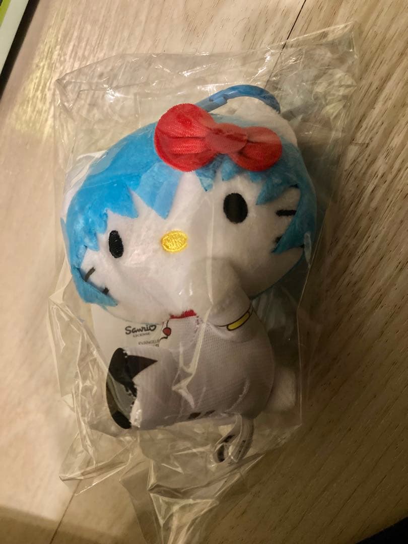 EVA x HELLO KITTY】トイキーホルダー完売品 エヴァ 綾波 - メルカリ