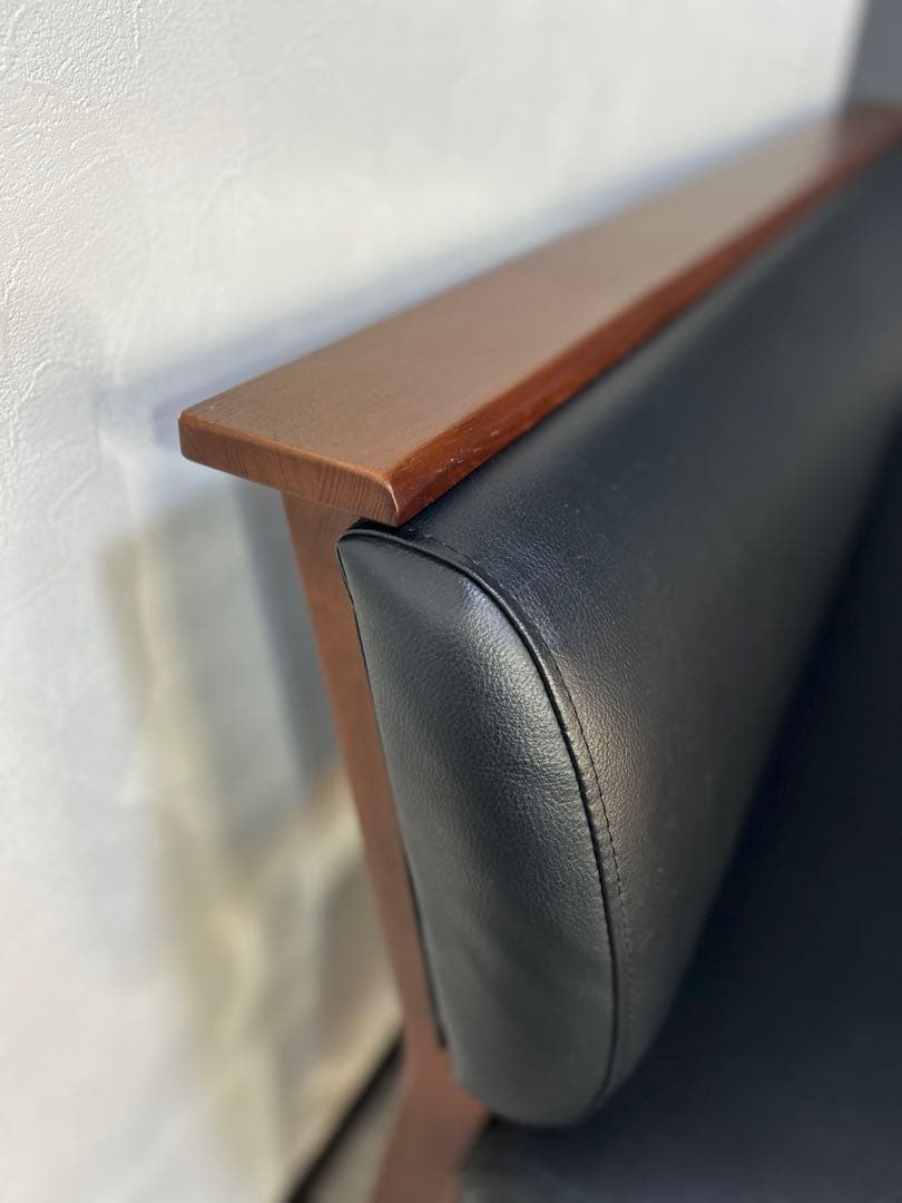 ソファー　カウチソファー黒 合成皮革ソファ125cm直接引き取りダイニングソファ