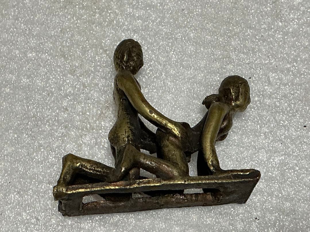 真鍮製／秘宝館のお土産品。【今はなき、別府秘宝館のお土産品品でした】。