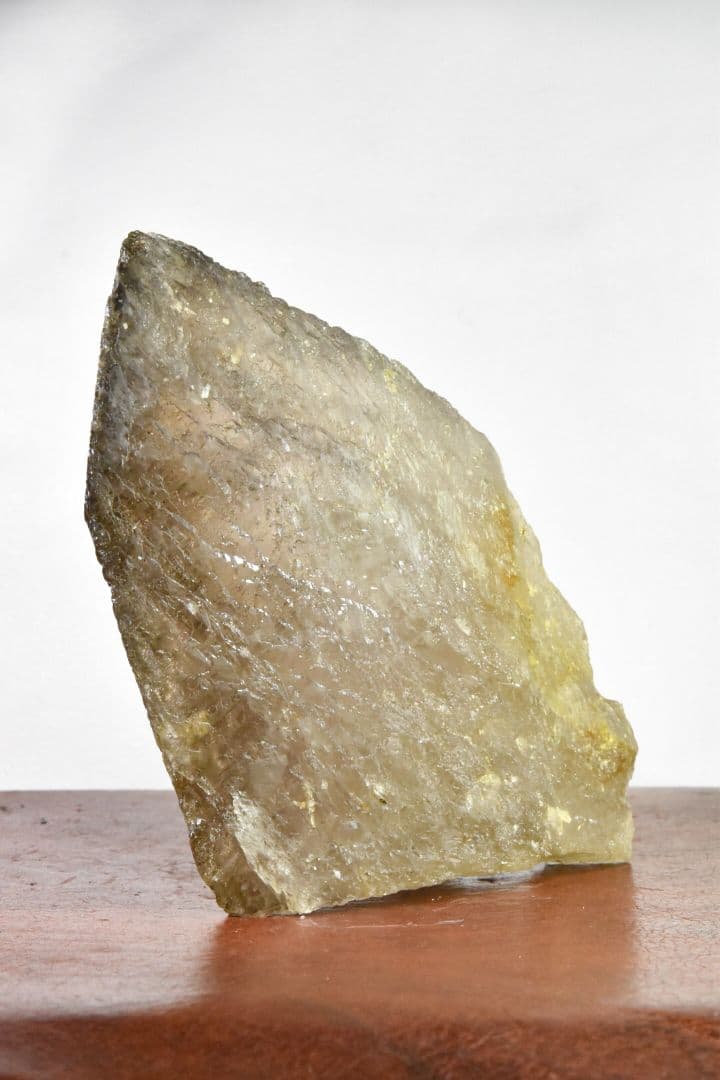 タンザニア産 2022年産出モンドスモーキークォーツ