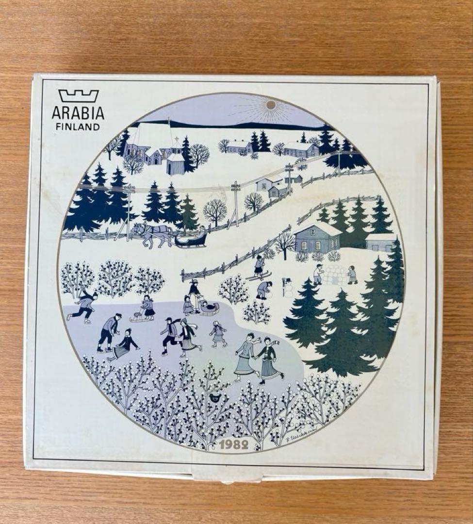 ARABIA ウオシッキネン 1982年クリスマスプレート(イヤープレート)