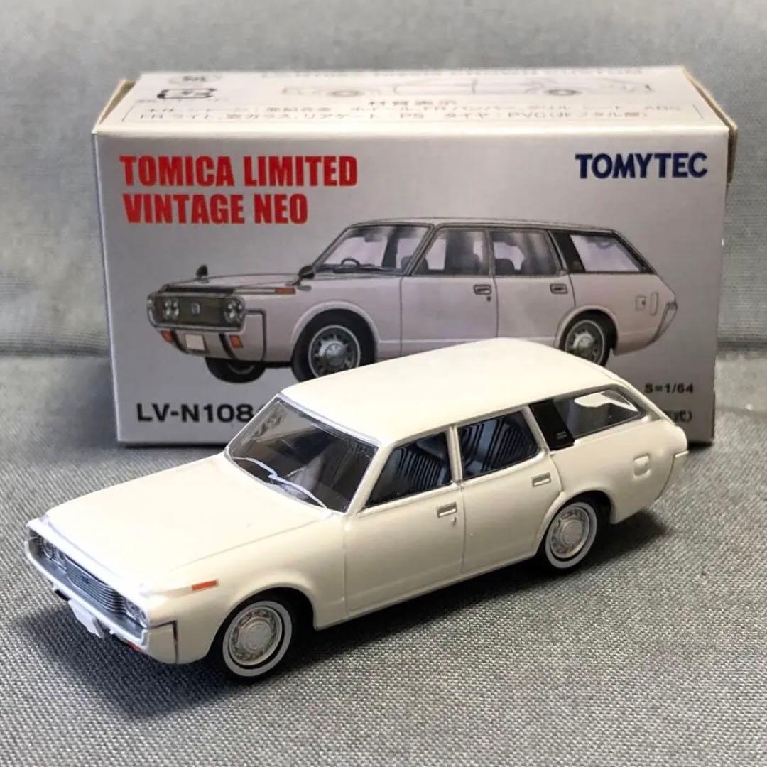 トミカリミテッドヴィンテージネオ LV-N108a トヨタ クラウン カスタム
