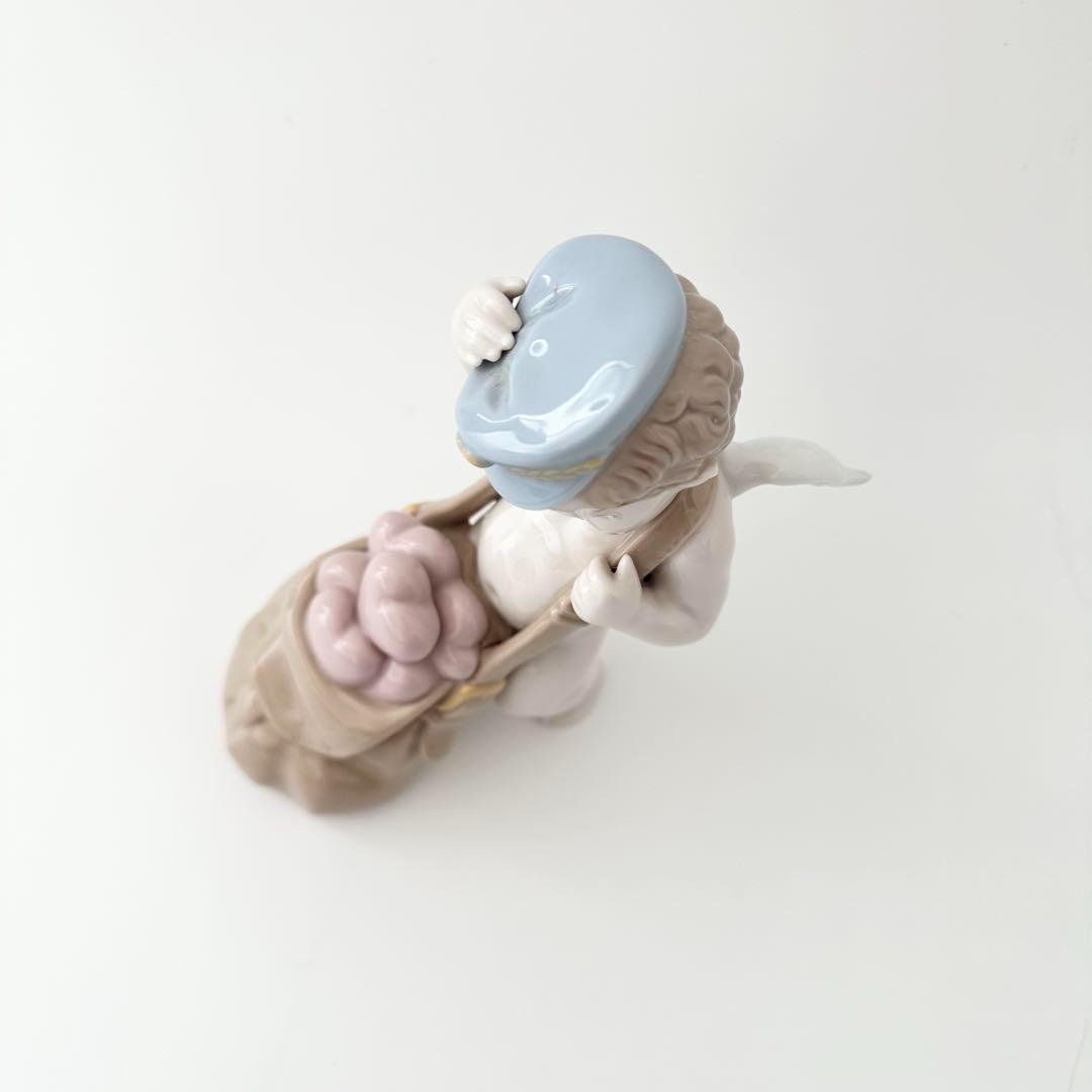 希少 美品 リヤドロ ハートがいっぱい 天使 少年 置物 ポーセリン