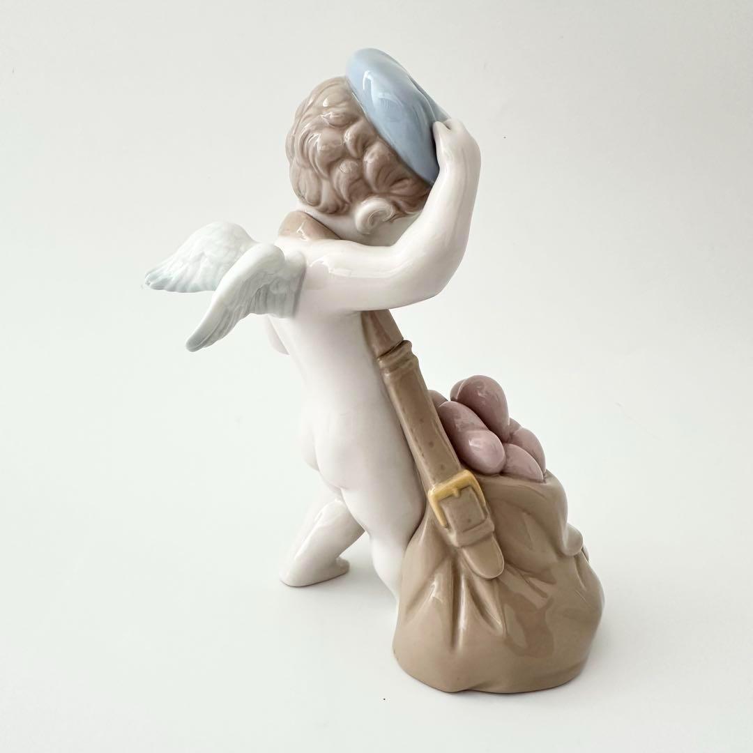 希少 美品 リヤドロ ハートがいっぱい 天使 少年 置物 ポーセリン