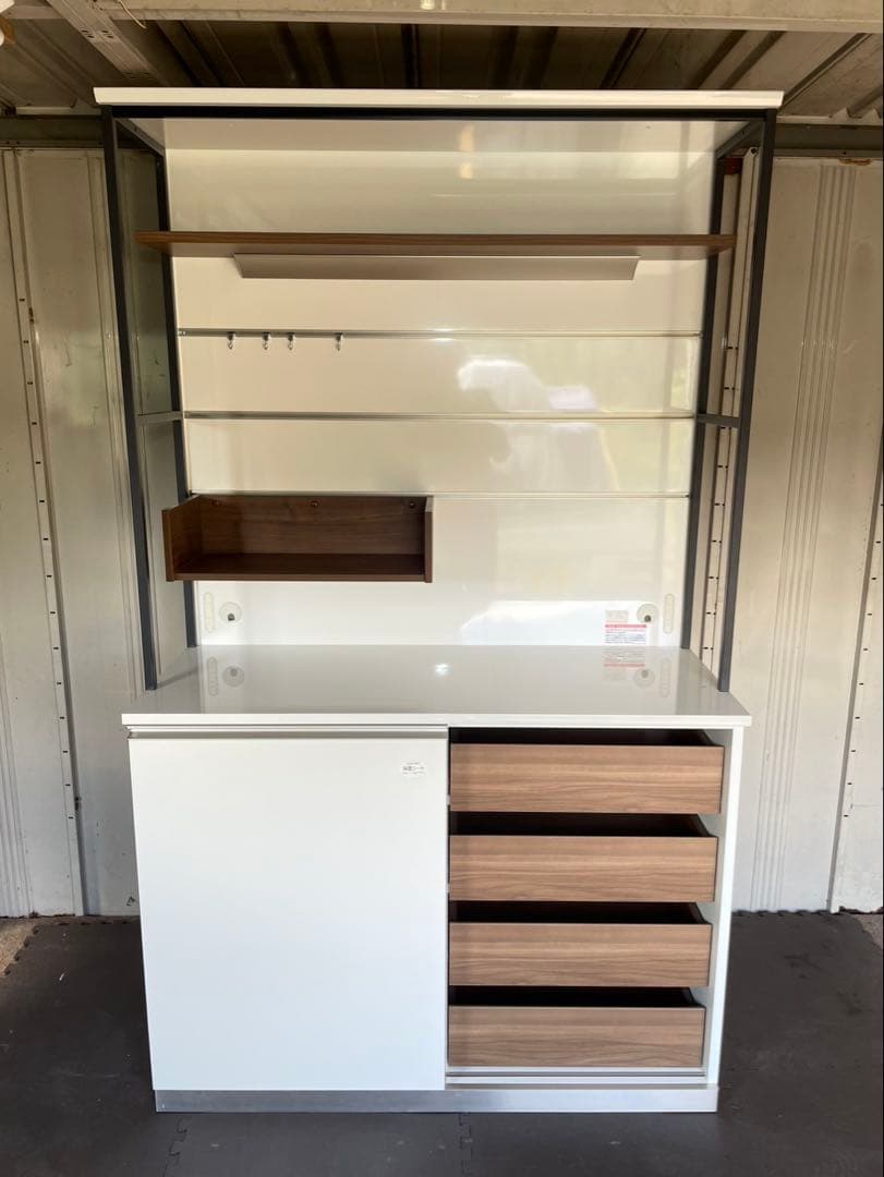 綾野製作所　キッチンボード　モデルルーム展示品