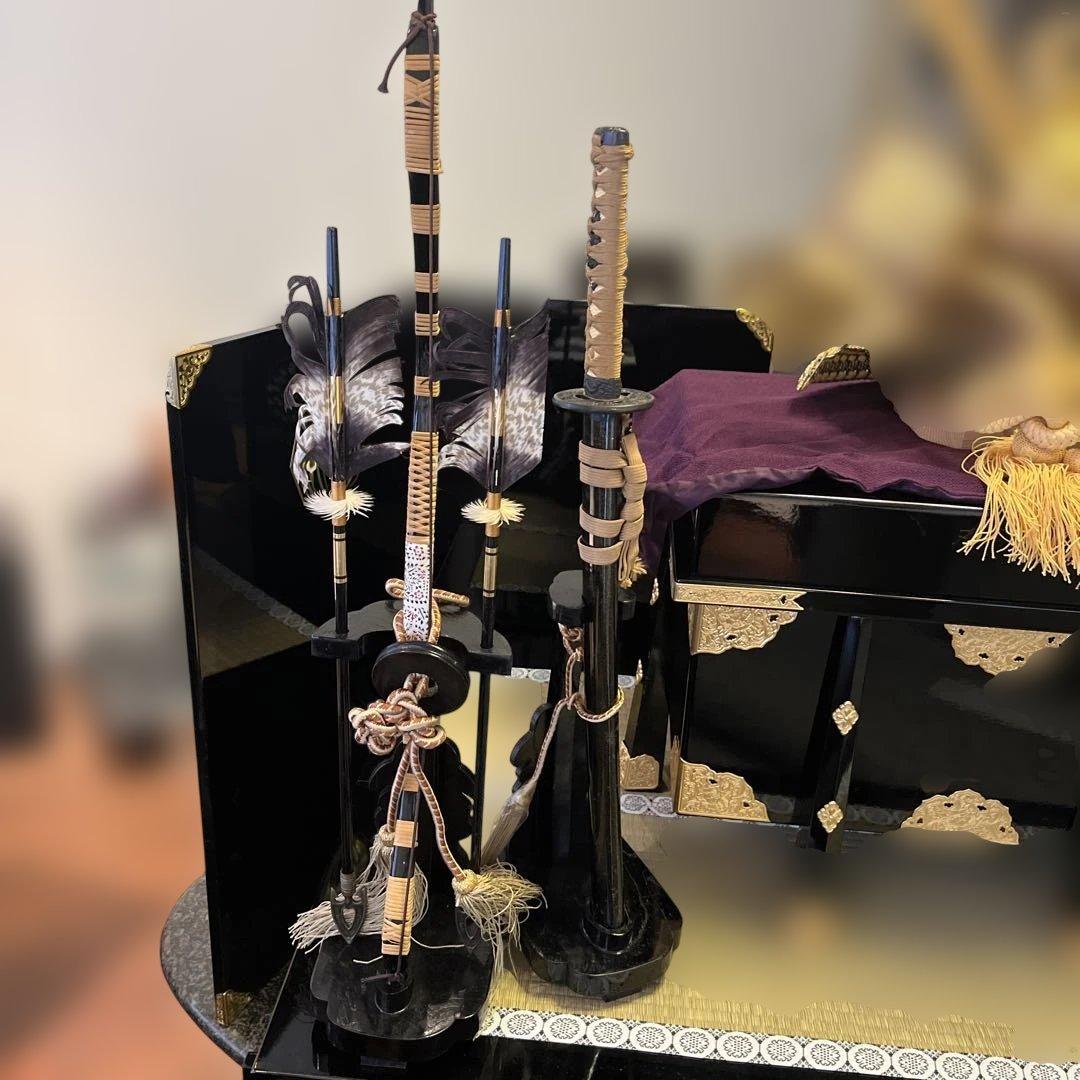 五月人形 兜　伝統的 木製