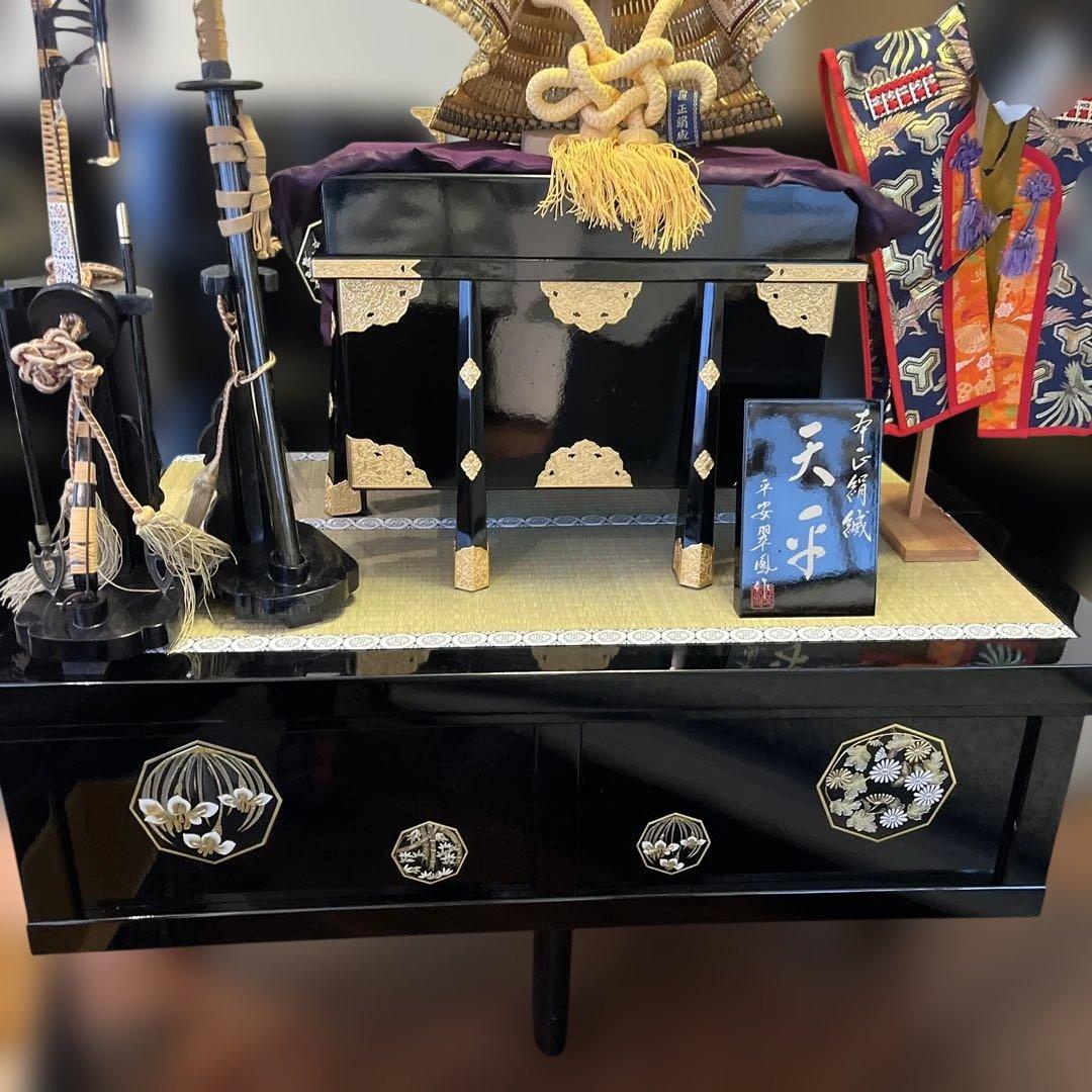 五月人形 兜　伝統的 木製