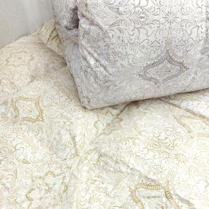 2枚組　新品　西川　羽毛布団　シングル　ホワイトミューラダウン95％ 1.2kg