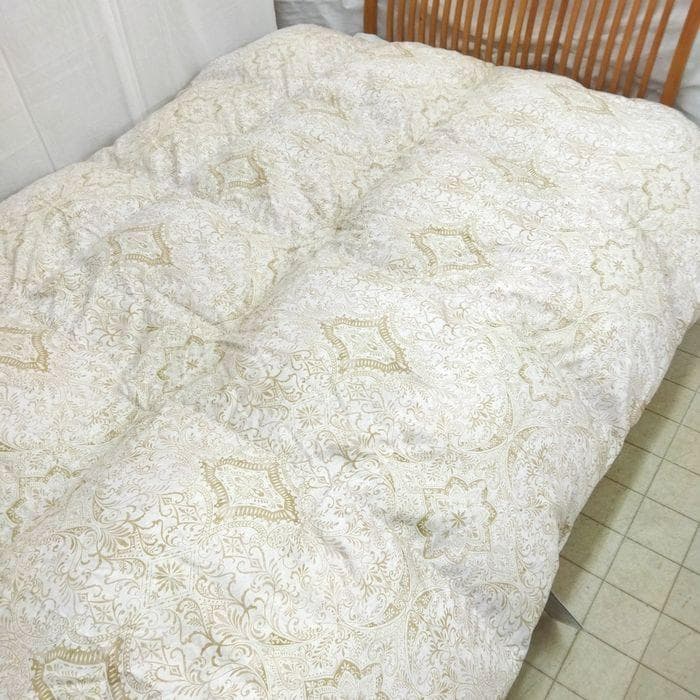 2枚組　新品　西川　羽毛布団　シングル　ホワイトミューラダウン95％ 1.2kg