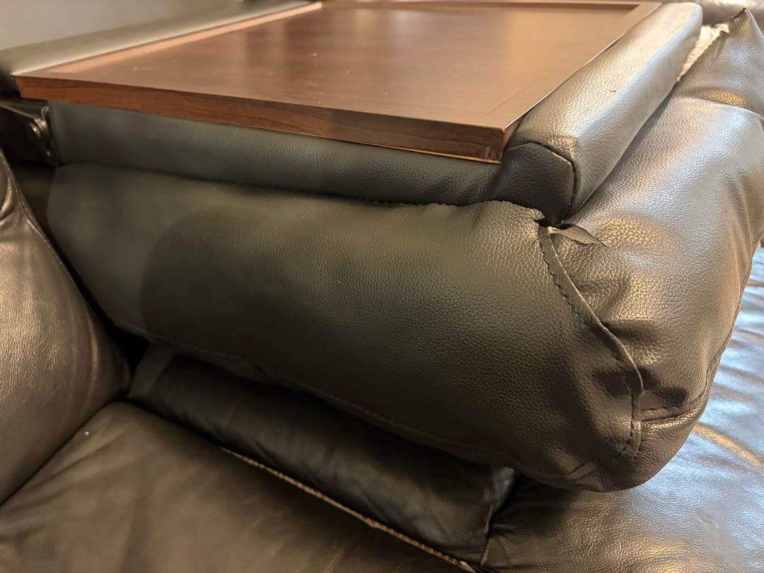 ニトリ　電動リクライニングソファ　テーブル付き　3人掛け　ブラック　送料込み