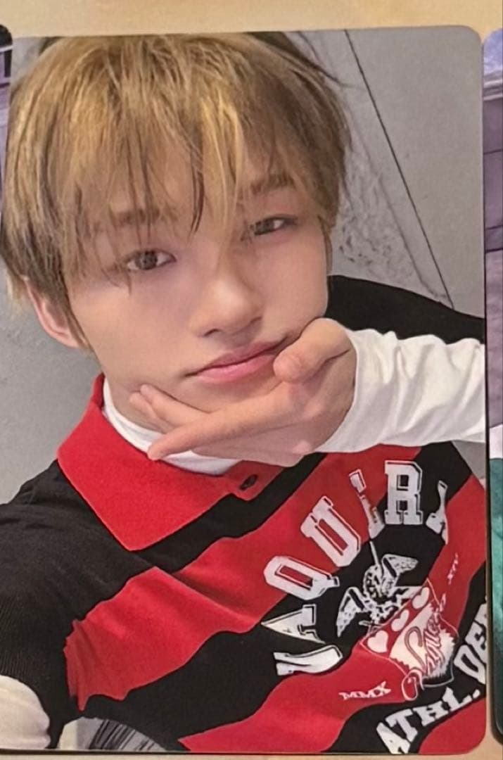 TWS playhard 中華 一直娱 yizhiyu ジフン - メルカリ