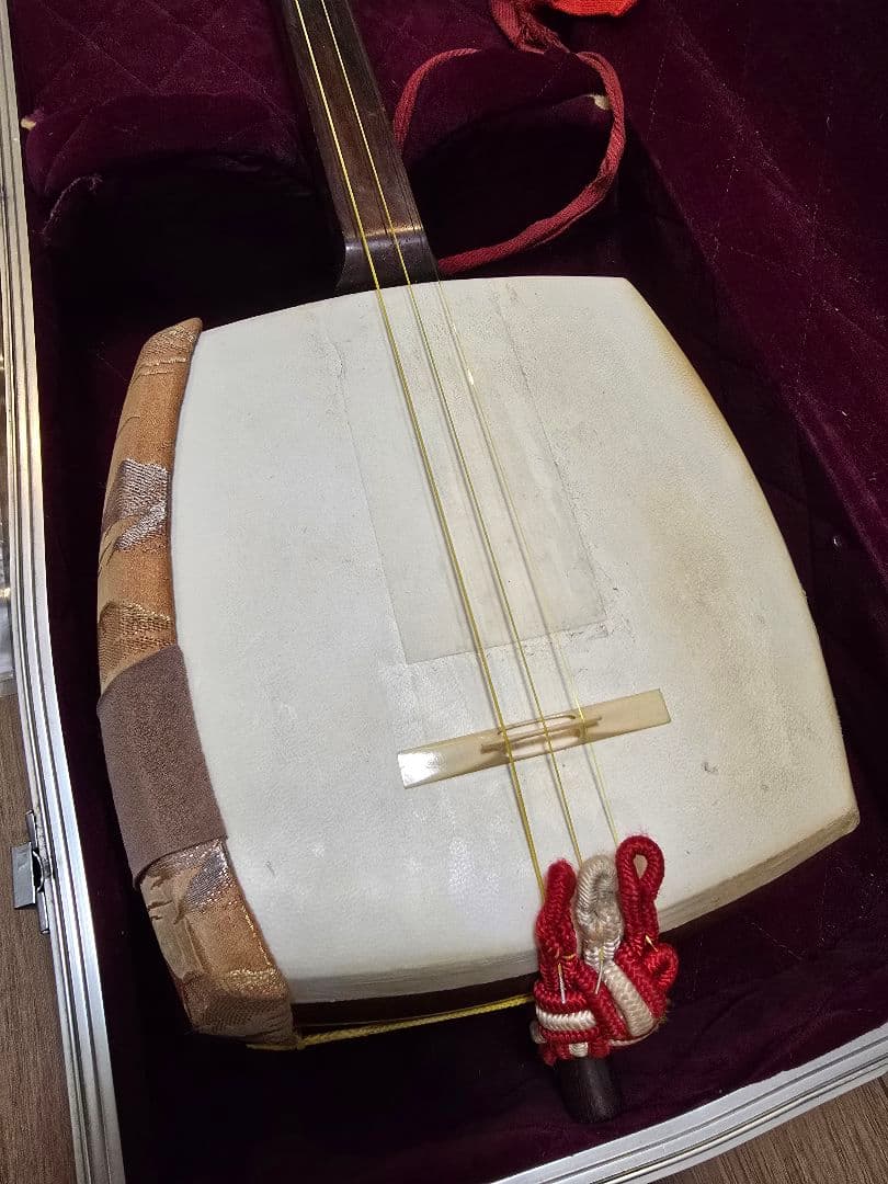 すぐ弾けます！紅木の三味線本体 中棹約2.7センチ 東さわり 半津軽