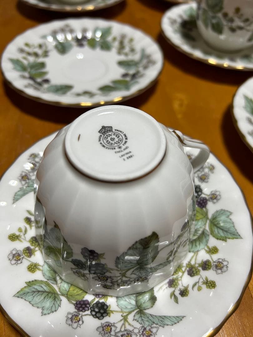 ロイヤルウースター　ラビニア