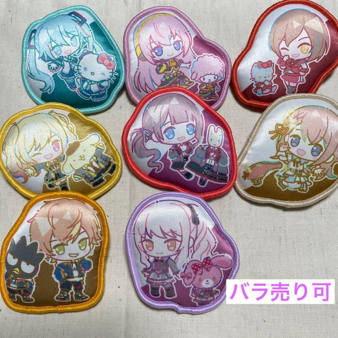 プロセカ サンリオコラボ ふわふわ缶バッジ - メルカリ