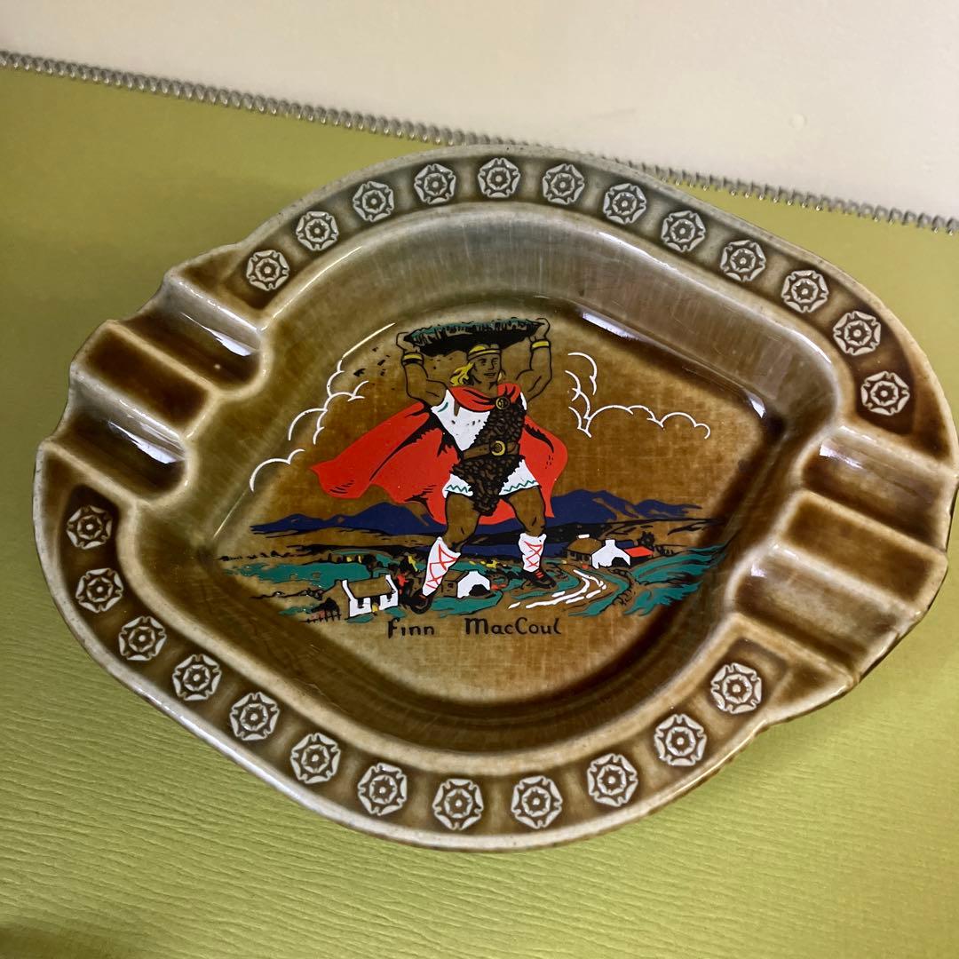 ヨーロッパアンティーク☆ミッドセンチュリー時期灰皿☆葉巻 - メルカリ