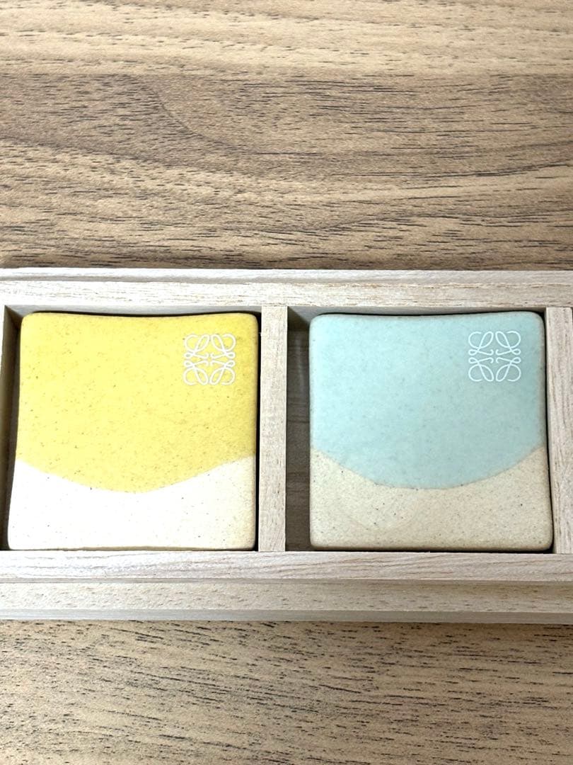 LOEWE 限定ノベルティ 陶器製箸置き 【新品未使用】