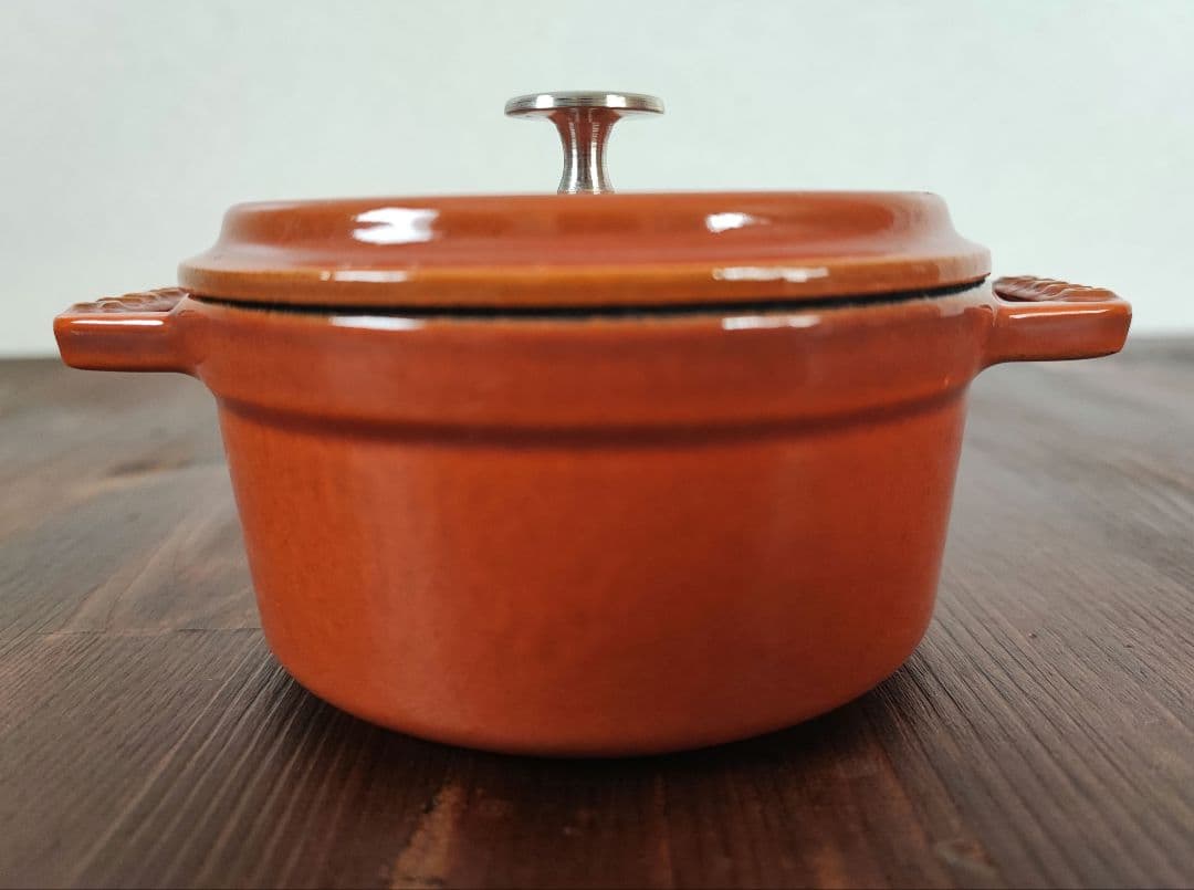 staub　ピコ ココットラウンド 10 シナモン