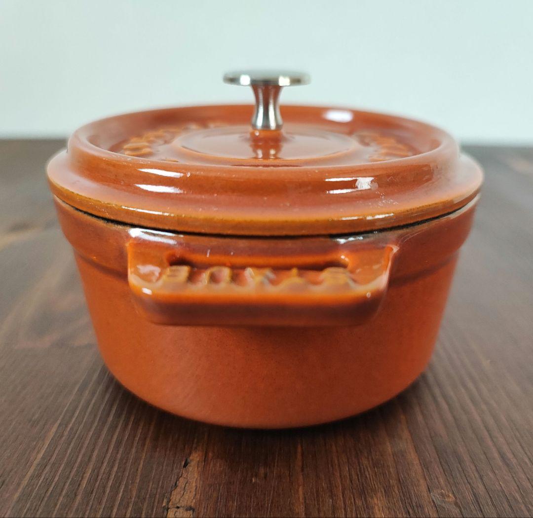 staub　ピコ ココットラウンド 10 シナモン