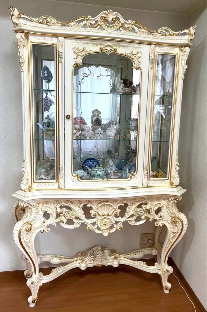 シリック　キャビネット　イタリア製家具　ロココ調　ヨーロピアン　白家具　希少