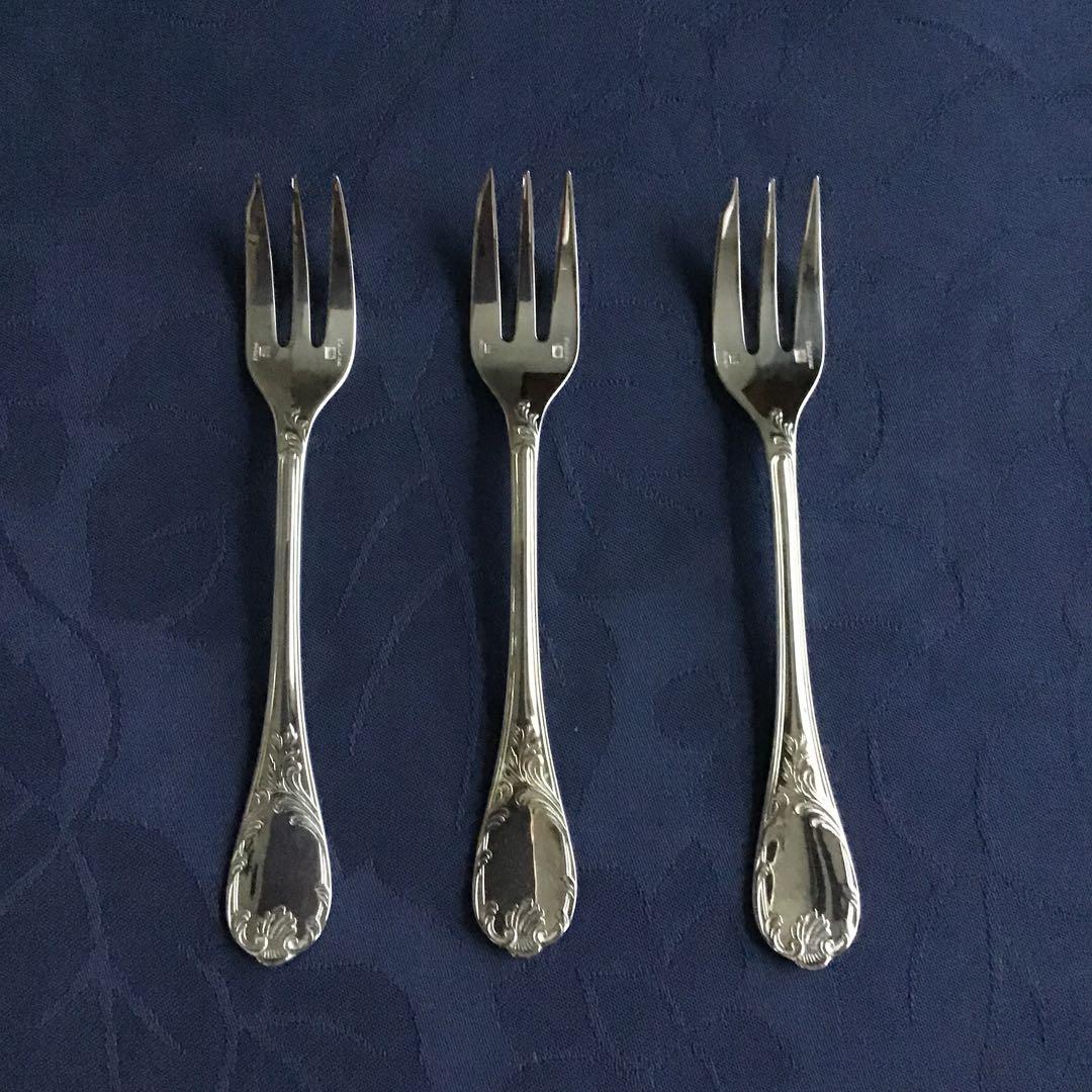 CHRISTOFLE MARLY シルバーコーティングケーキフォーク6本　美品