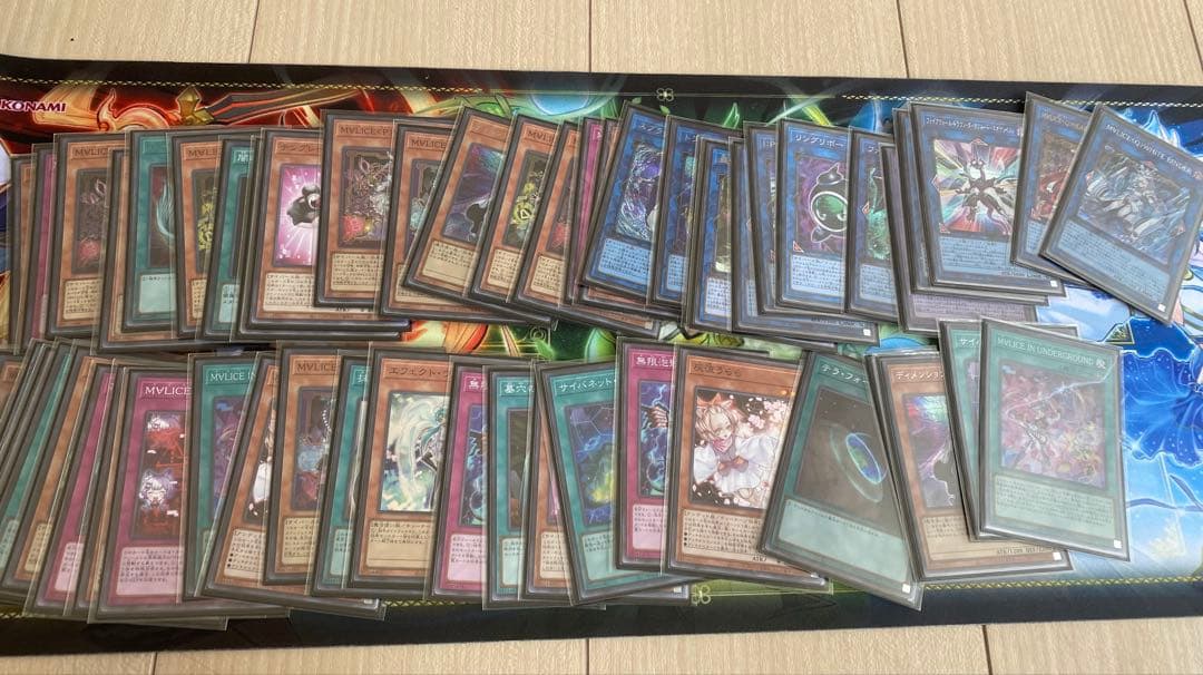 AYA様専用 最終値下げ。遊戯王 引退品 まとめ売り 使用総額30万以上