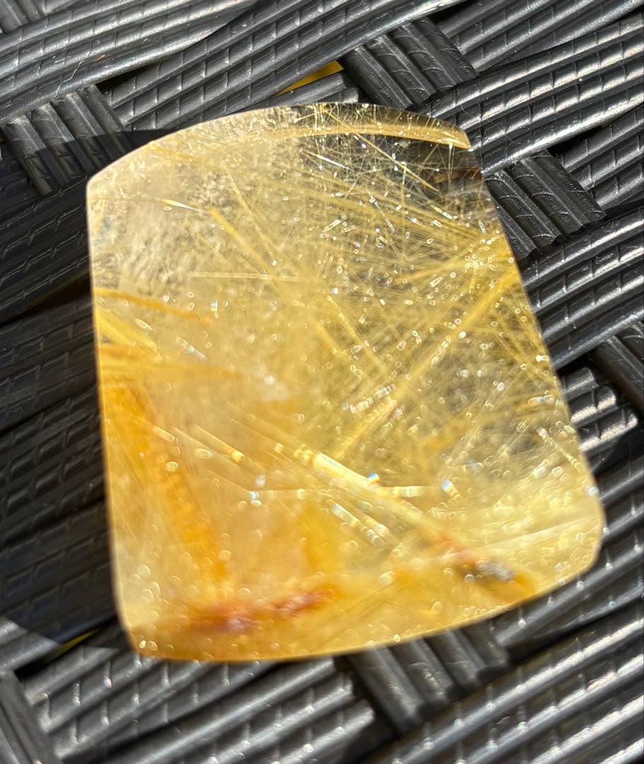 【天然石】ゴールドルチルクウォーツ⑦