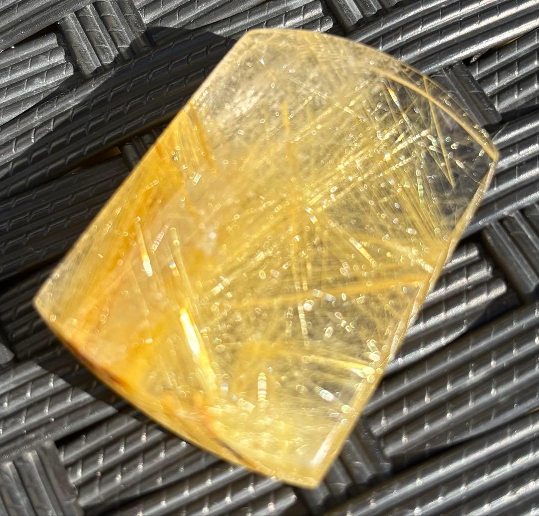 【天然石】ゴールドルチルクウォーツ⑦