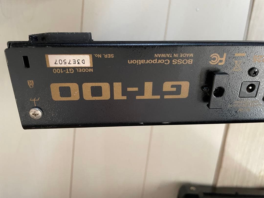 BOSS GT100 ボス　GT100