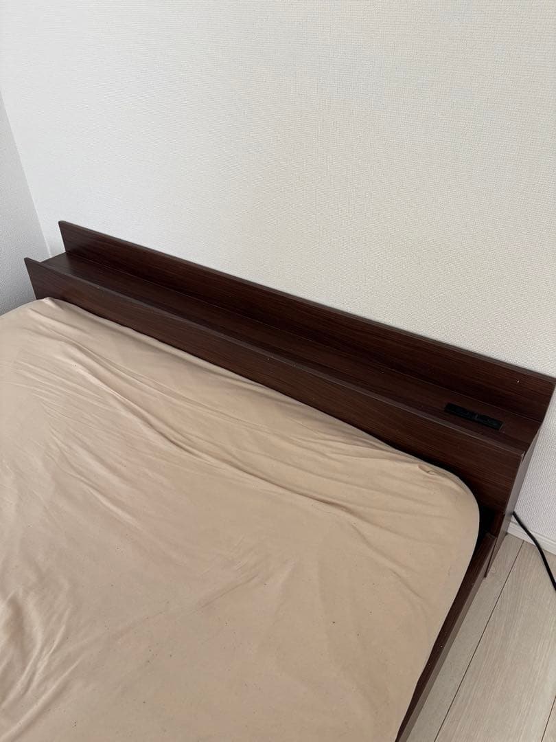 愛知県名古屋市 ダブルベッドフレーム ダークブラウン